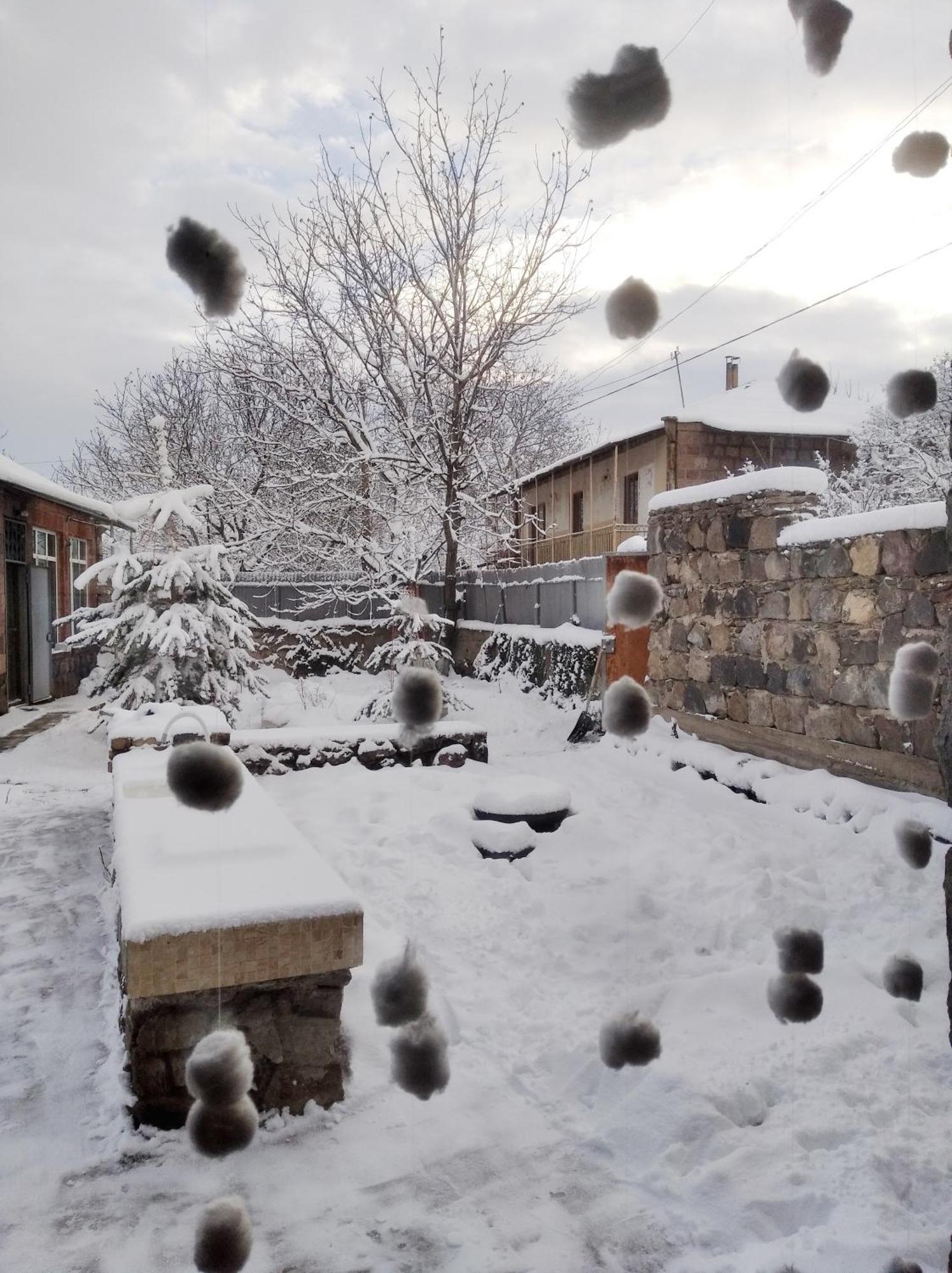 Zove Rural Cottage With Garden Views K'arashamb Luaran gambar